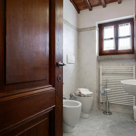Apartamento With Panoramic Pool In Val Di Chiana *